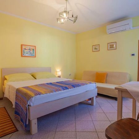 Rooms Ester كريس المظهر الخارجي الصورة